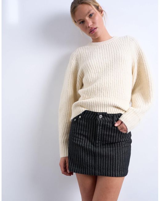 Mini-jupe rayée en jean à basque TOPSHOP en coloris White