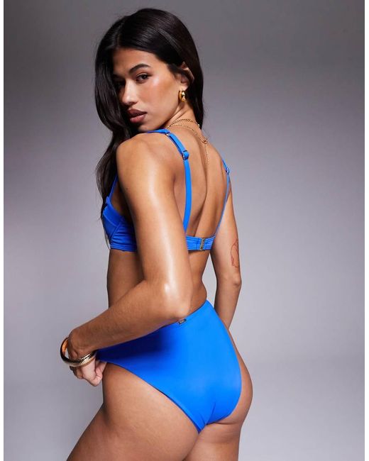Top Bikini Cobalto Con Ferretto, Davanti A V E Imbottitura Rimovibile di KBX in Blue