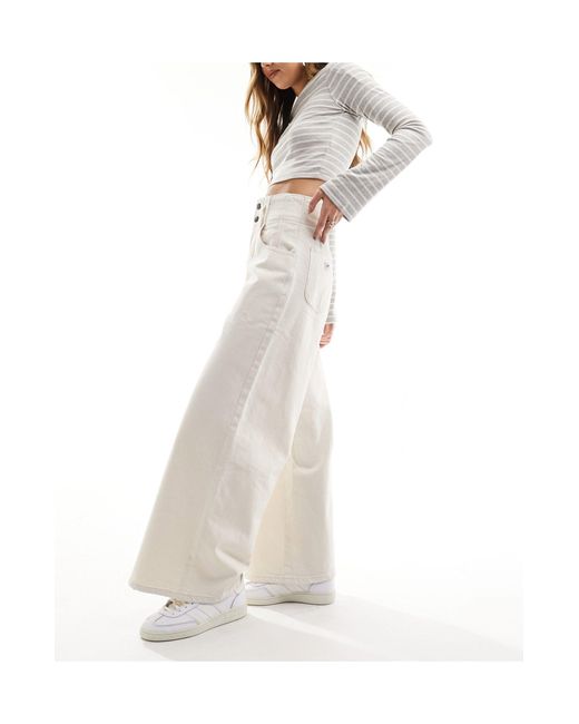 Lee Jeans White Pleated Straight Leg Jeans