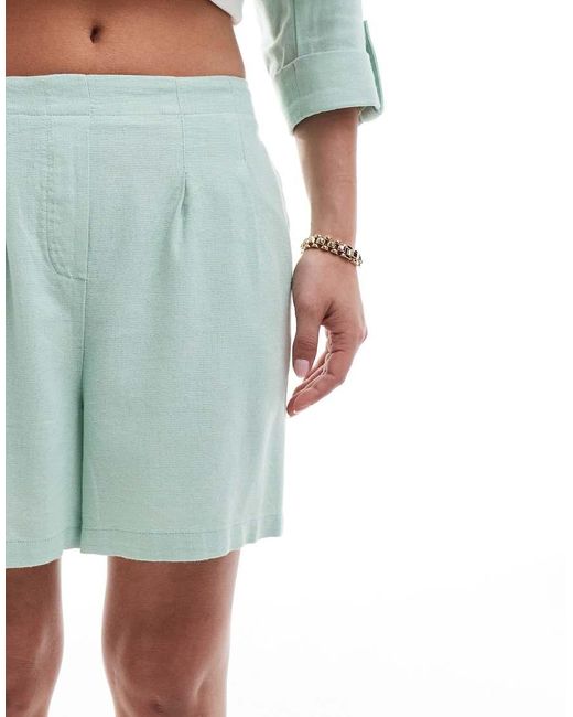 Vero Moda Short Van Linnenmix Met Geplooide Voorkant in het Green