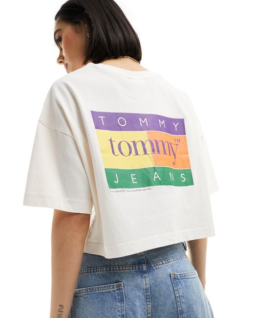 Crop top oversize à logo drapeau Tommy Hilfiger en coloris White