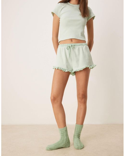 ASOS Natural – mix & match – schwingende pyjama-shorts