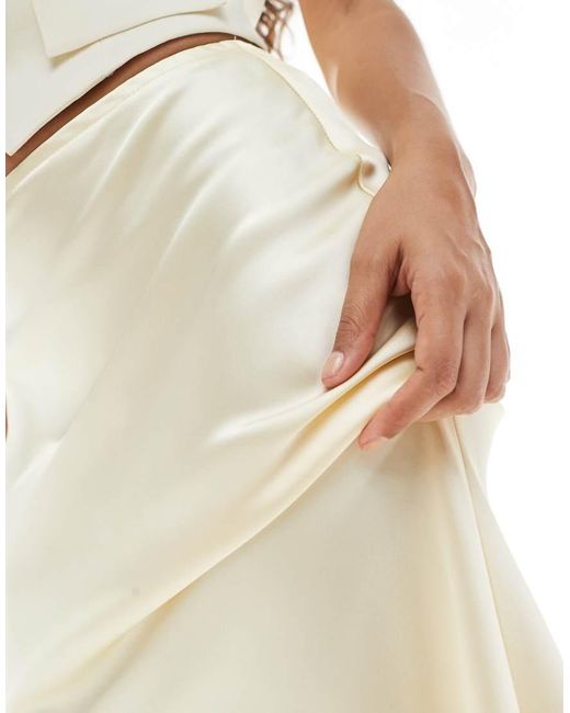 Gonna Midi Gialla di New Look in White