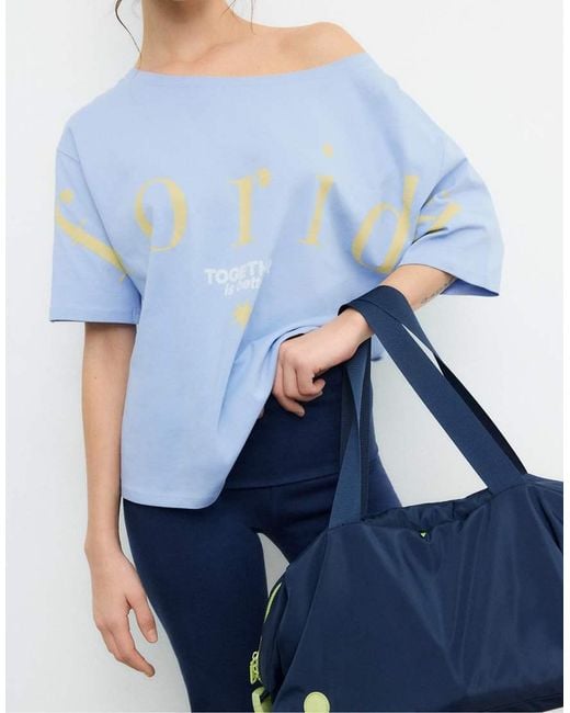 Stradivarius Blue Printed Boat Neck T-shirt