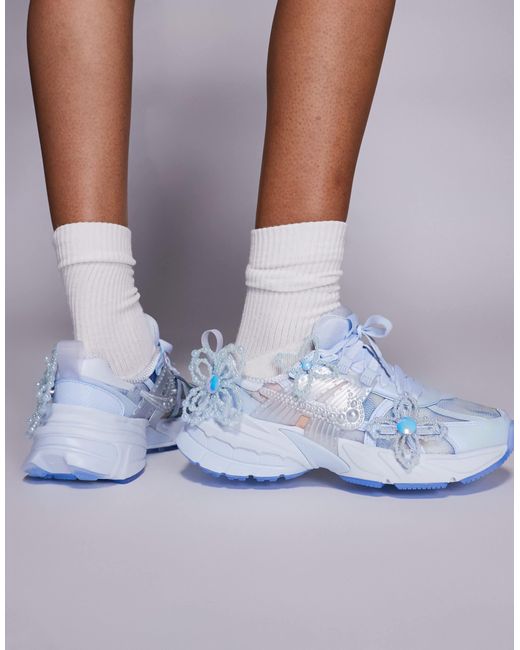 Nike V2K Run Artist Collection Shoes in Blue | Lyst Canada