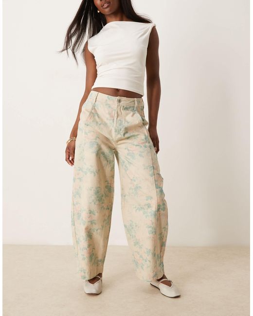 ASOS Natural – barrel-leg-hose mit vintage-blumenmuster und ziernaht