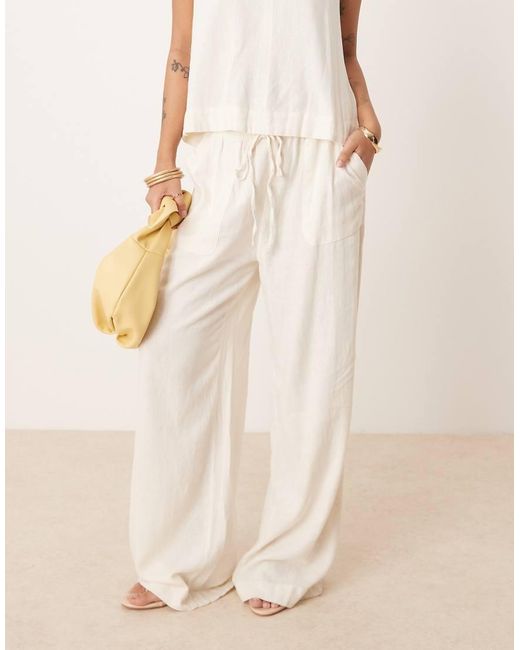 Nobody's Child Petite Natural Shona Straight Leg Trousers Co-ord
