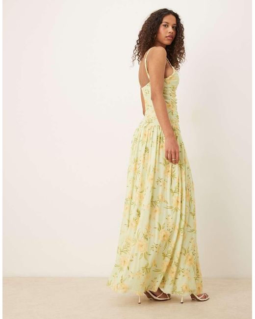Vila Gerimpelde Maxi Jurk Van Mesh Met Gele Bloemenprint in het Yellow