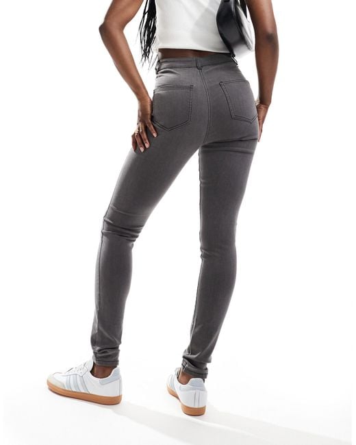 Ella - jeans skinny a vita alta lavaggio di Noisy May in Gray