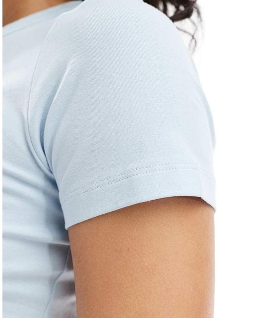 Camiseta Azul Claro Con Diseño Encogido De JJXX de color Blue