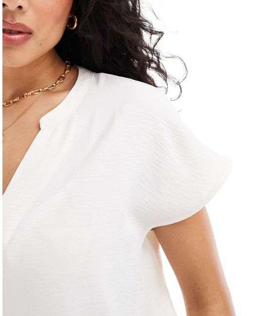 Jdy White V Neck Short Sleeve Blouse