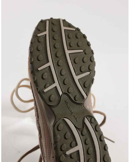 New Balance Brown 204L Trainers