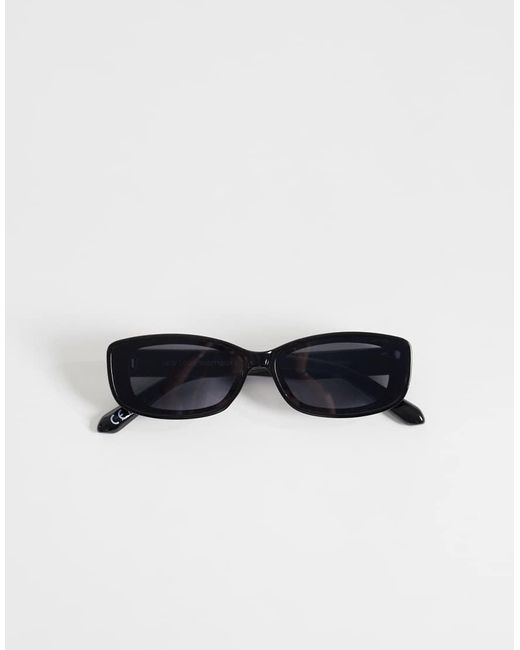 New Look Black Rectangle Sunglasses
