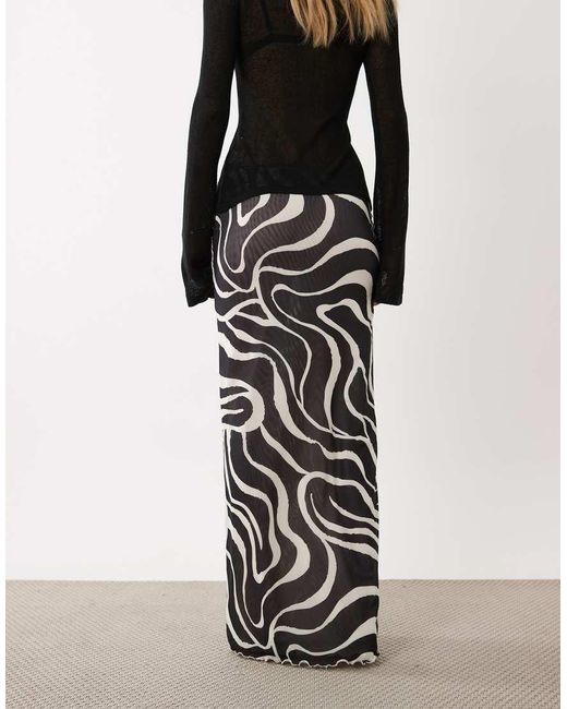 SNDY'S White Fine Knit Maxi Skirt