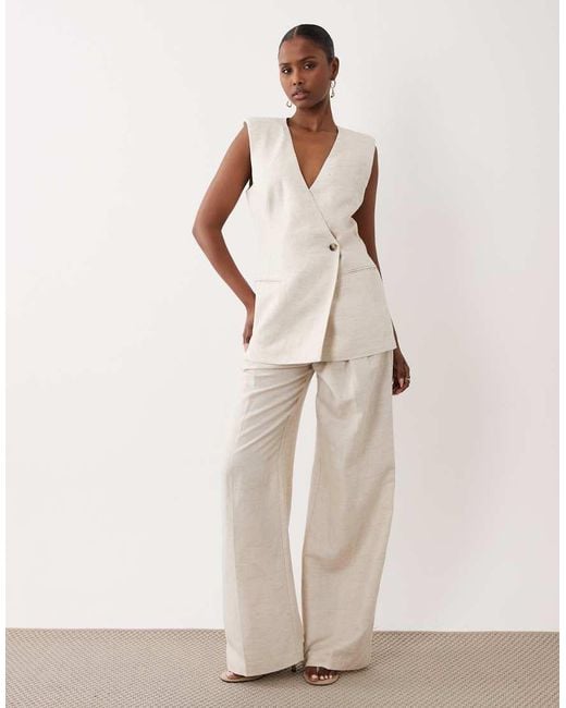 GOOD AMERICAN White Tailored Sleeveless Belted Linen Vest Co-ord