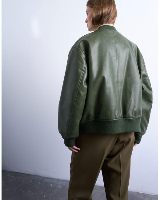 TOPSHOP Green – kragenlose oversize-bomberjacke aus kunstleder mit vintage-waschung