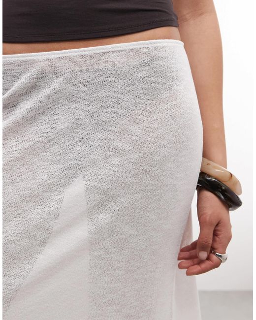 Weekday White – maxirock