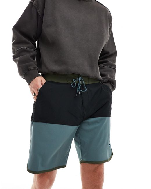Pantaloncini color block quick dry con protezione uv di Kavu in Black da Uomo