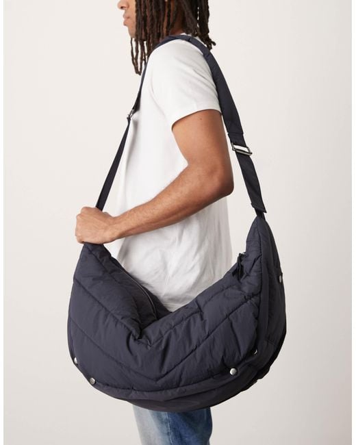ASOS – wattierte umhängetasche in White für Herren