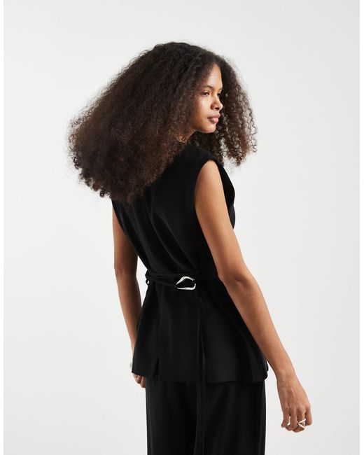 Gilet Object en coloris Black