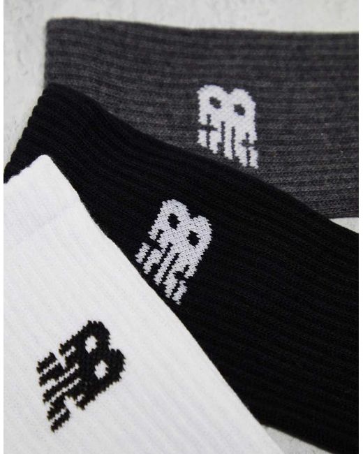 Pack De 3 Pares De Calcetines Deportivos De Varios Colores Con Logo De New Balance de color White