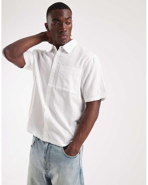 Hollister White Boxy Cropped Short Sleeve Shirt for men