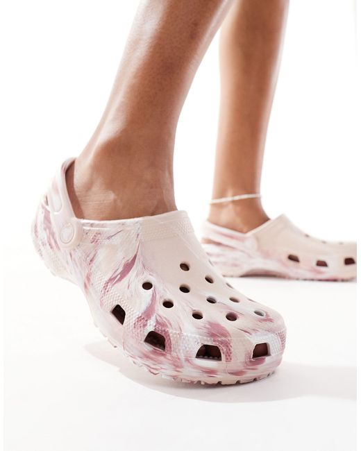 CROCSTM Natural – klassische clogs mit em quarz-print