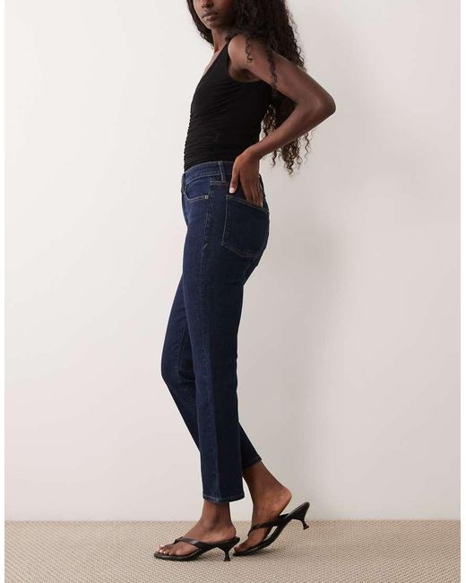 GOOD AMERICAN Blue Good Legs Straight Leg Jeans