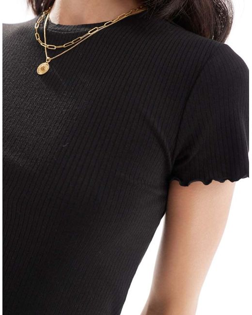 Pieces Black Short Sleeve T-Shirt With Lettuce Edge Hem