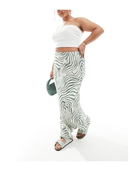 Asos design curve - jupe longue en mousseline avec coupe en biais à zébrures - vert ASOS en coloris Multicolor