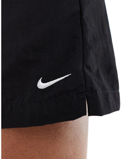 Nike Black Essentials Mid Rise Fleece Shorts