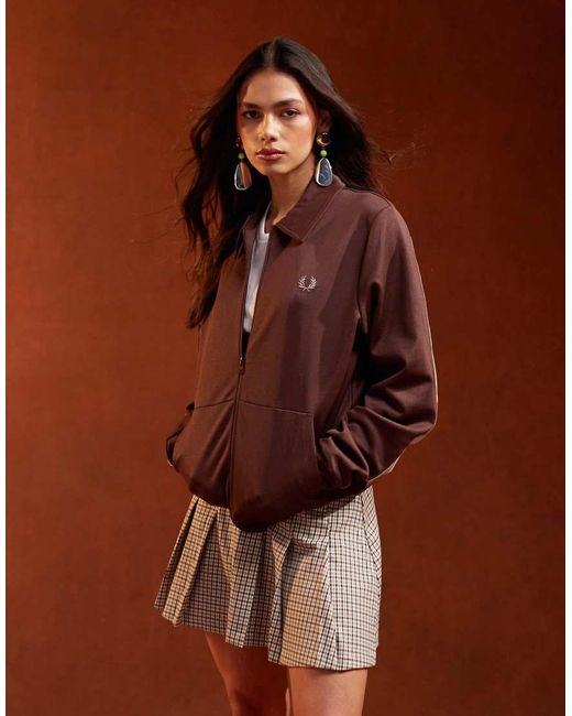 Chaqueta De Chandal Oscuro Con Cuello De Solapas Y Detalle De Cintas De Parte De Un Conjunto de Fred Perry de color Marron Lyst