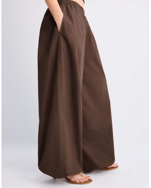 Stradivarius Brown Poplin Volume Trousers