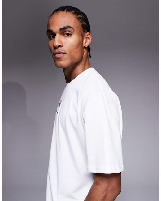 Under Armour Blue Back Graphic Fitness T-Shirt for men