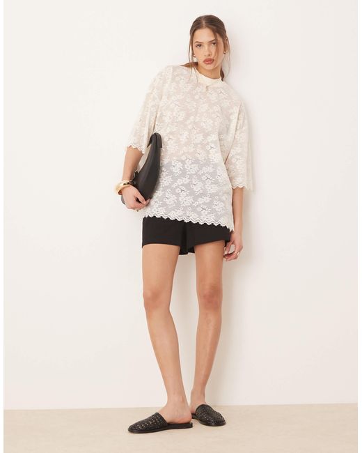 Vila Natural Lace Oversized Boyfriend Fit T-Shirt