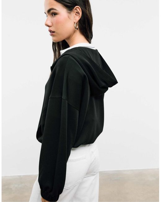 Stradivarius Black – weiche kapuzenjacke