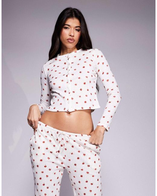 Kaiia White – exklusive pyjama-hose aus pointelle mit rotem blümchenmuster, kombiteil
