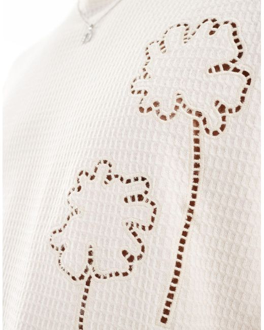 Bershka White Waffle Floral Detail T-shirt for men