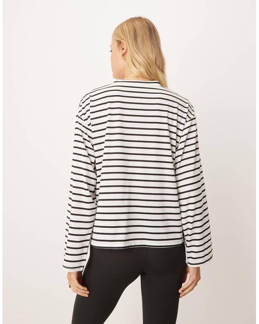 ASOS Gestreept T-Shirt Met Lange Mouwen En Gerimpeld Detail in het White