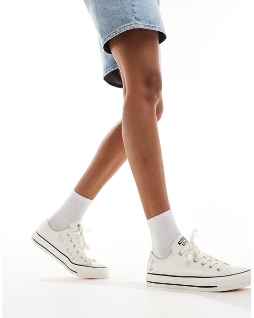 Chuck taylor all star ox - sneakers bianche di Converse in White