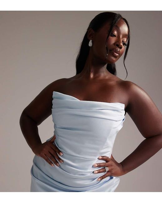 Vestido De Dama De Honor Largo Con Escote Palabra De Honor De Satén De Asos Design Curve ASOS de color Brown