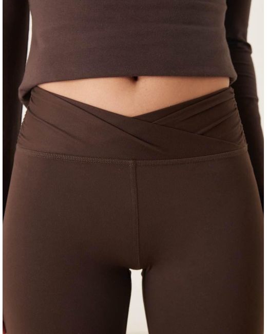 Hollister Natural Gilly Hicks V Waist Flare Trousers