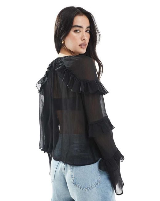 Blusa Nera Con Volant E Laccio Sul Davanti di Miss Selfridge in Black