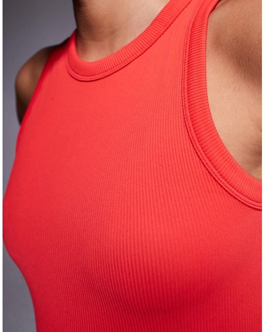 4505 Red 90s Slim Fit Seamless Rib Cropped Vest