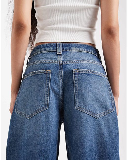 ASOS Blue Asos design petite – schmal geschnittene barrel-leg-jeans