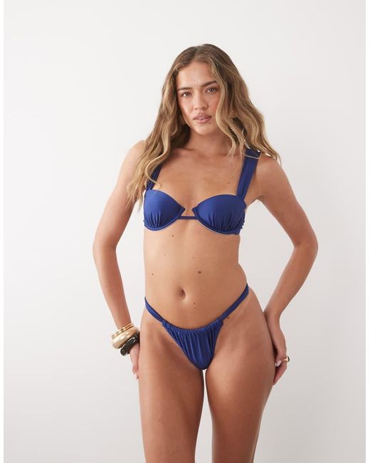 CUPSHE Blue Ruched Undewire Bikini Top
