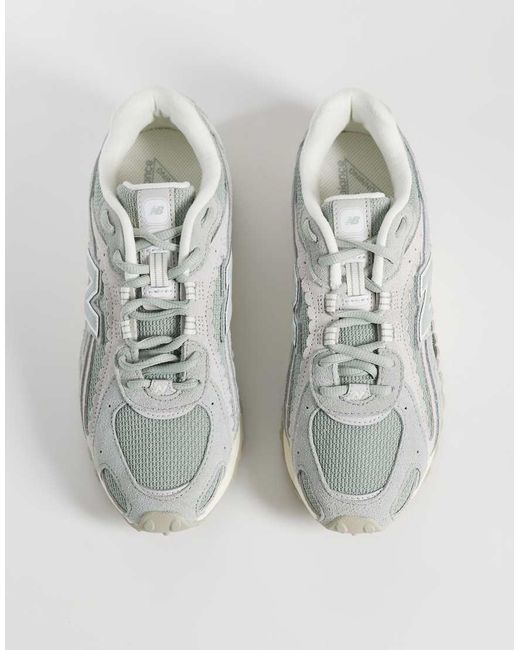 New Balance White 204L Scallop Trainers