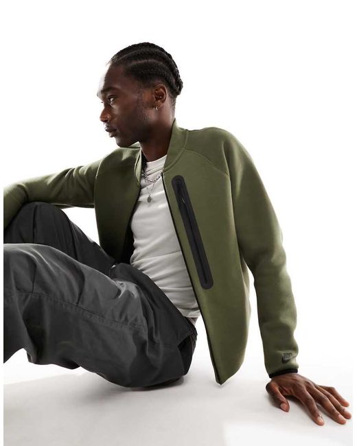 Nike jacket khaki 2025