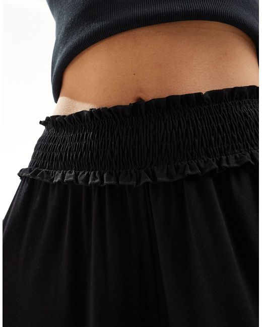 Pantalon large à taille froncée ASOS en coloris Black