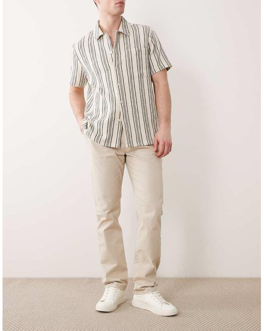 Threadbare Slim-Fit Chino Broek in het Natural voor heren